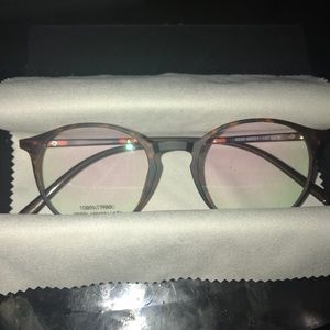 Glasses from GlassesShop.com